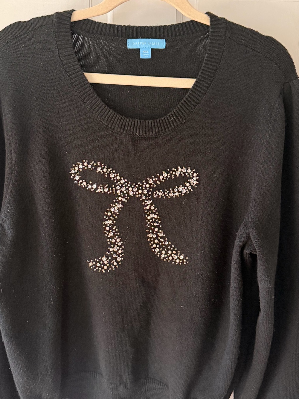 Draper James Black Rhinestone Pearl Bow Sweater XXL